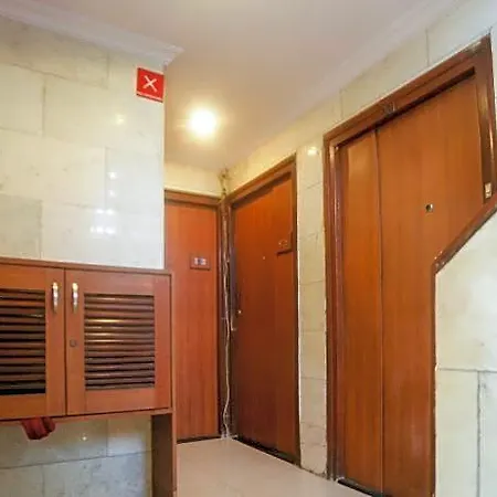 Hotel Lucky Bandra 3*