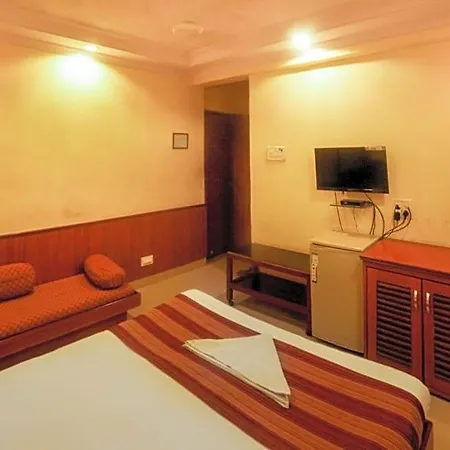Hotel Hotel Lucky Bandra Mumbai