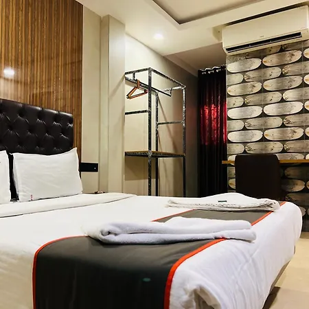 U Life Guest house