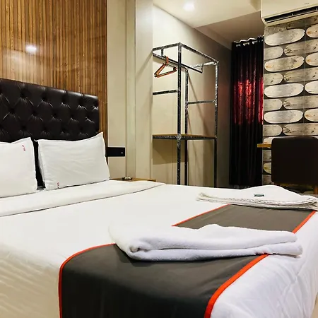 Guest house U Life Mumbai