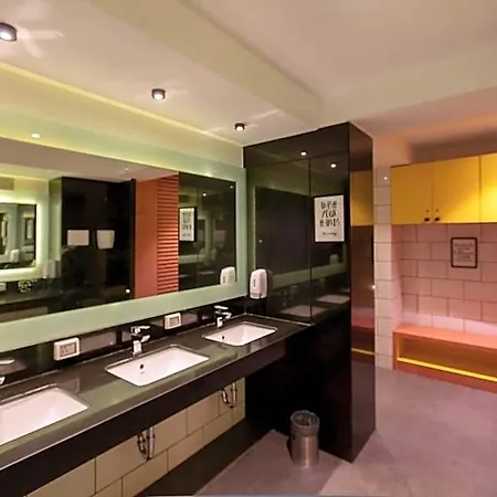 Hotel Click Andheri Midc Mumbai