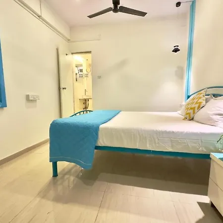 Hostel Locomo Hostel Express - Stay Work Eat *