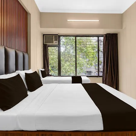 Collection O Lokhandwala Andheri West Formerly Lalsai Residency Hotel 4*