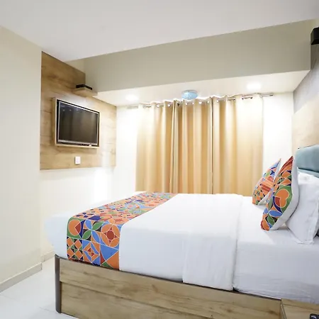 Grand Corp Inn, Near Nesco Exhibition Center 3*