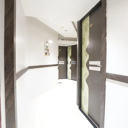 Grand Corp Inn, Near Nesco Exhibition Center 3* Mumbai
