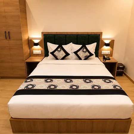 Hotel Beverly Palace Santacruz - Near Bkc - Near Mumbai Airport T1 - Unmarried Couples Not Allowed