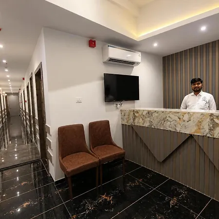 Hotel Beverly Palace Santacruz - Near Bkc - Near Mumbai Airport T1 - Unmarried Couples Not Allowed Mumbai