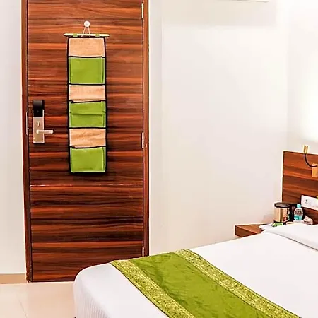 International Hotel 3*