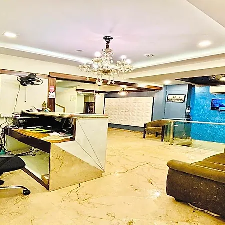 Hotel International