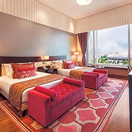Taj Santacruz Hotel 5*