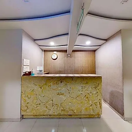 Fabhotel Embassy Park 3* Mumbai