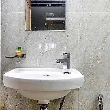 Fabhotel Silver Hotel Mumbai