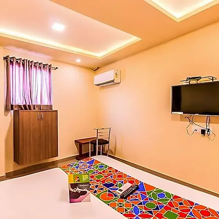 Fabhotel Silver 3*