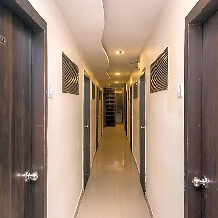 Hotel O Golden Nest Near Chhatrapati Shivaji International Airport Mumbai