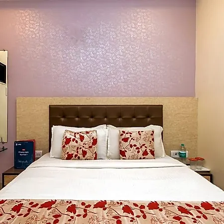 O Golden Nest Near Chhatrapati Shivaji International Airport 3*