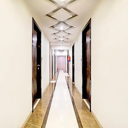 Park Palace Hotel 2*