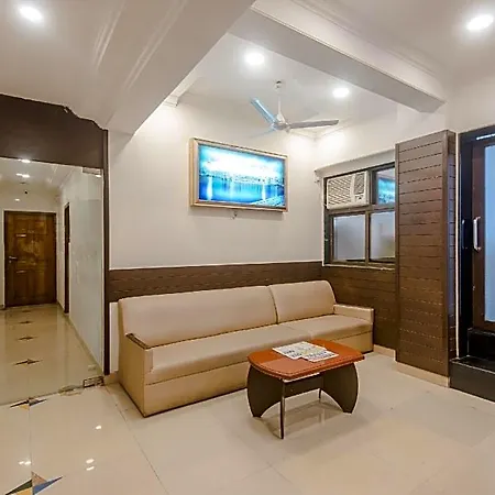 Oyo Flagship 572 Santacruz West 3* Mumbai