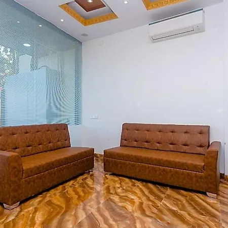 Hotel Fabexpress Embassy - Nr Bkc 3*