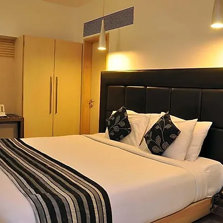 Hotel The Oriental Residency 3*