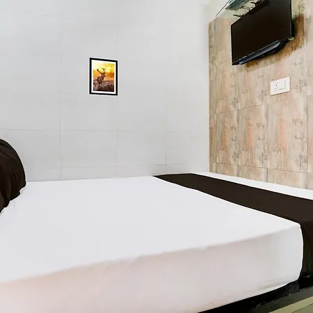 Hotel Golden Sagar - Kurla Mumbai
