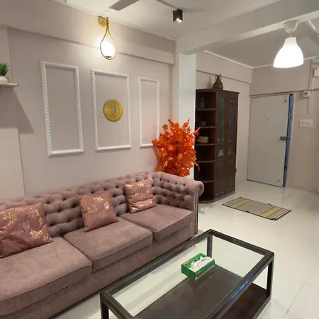 Seabird -1 Bhk Ground Floor-carter Rd- Bandra West Apartment