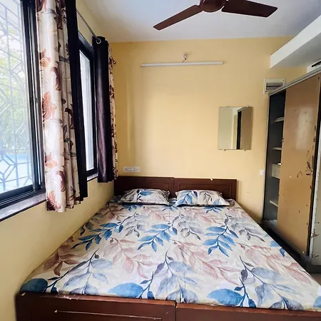 Tranquil-salona-guest-house-charkop * Mumbai