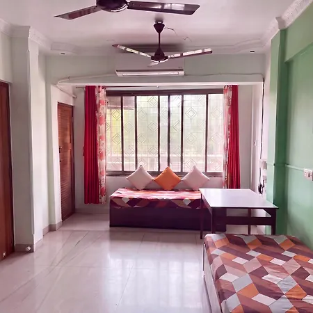 Tranquil-salona-guest-house-charkop Apartment