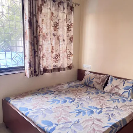 Apartment Tranquil-salona-guest-house-charkop *
