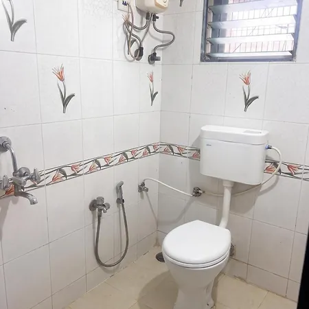 Tranquil-salona-guest-house-charkop