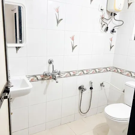 Apartment Tranquil-salona-guest-house-charkop