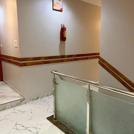Classy Comfort Malad Near Dna Hospital 2*
