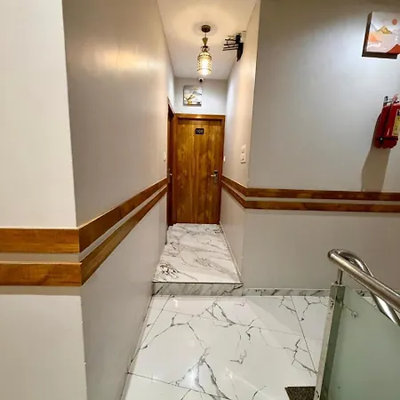 Classy Comfort Malad Near Dna Hospital Mumbai