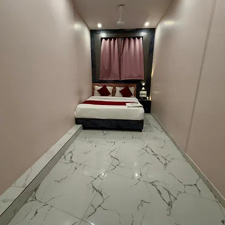 Classy Comfort Malad Near Dna Hospital 2* Mumbai