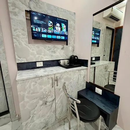 Classy Comfort Malad Near Dna Hospital 2* Mumbai