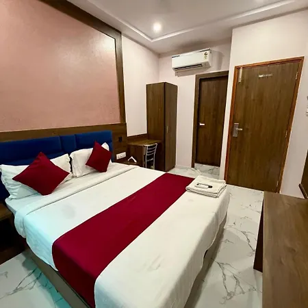 Hotel Classy Comfort Malad Near Dna Hospital