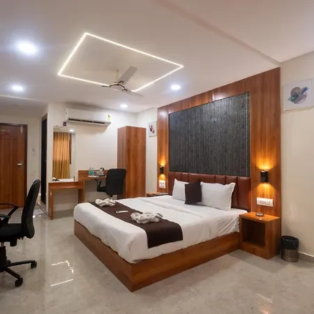 Avion Park Executive Hotel 3*