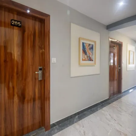 Avion Park Executive