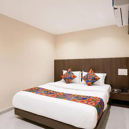 Casa Royal Residency - Exhibition Centre 3*
