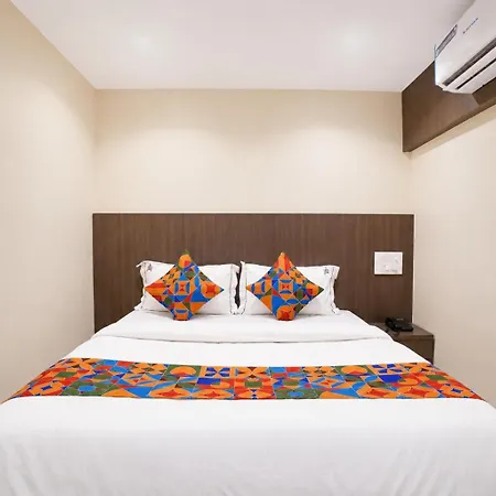 Casa Royal Residency - Exhibition Centre Hotel 3*