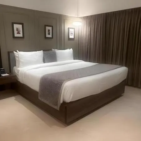 Tunga International Hotel Mumbai