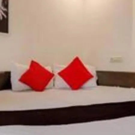 Capital O 77295 Bansidhar Bhuvan 3* Mumbai