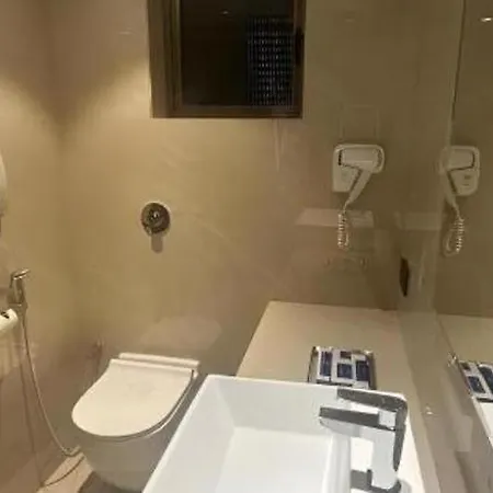 Hotel Tunga International 3*