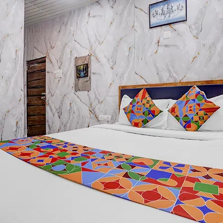 Fabhotel Comfort Zone 3* Mumbai