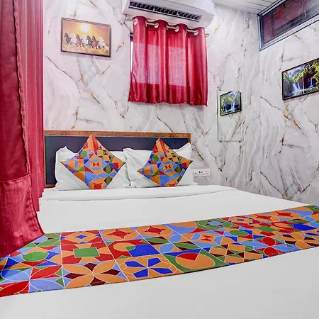 Hotel Fabhotel Comfort Zone