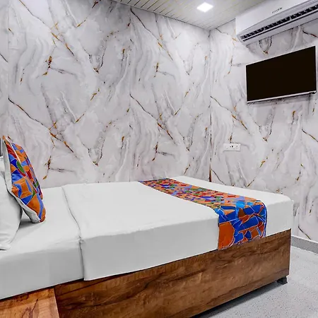 Hotel Fabhotel Comfort Zone 3*