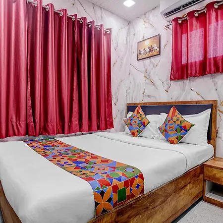 Fabhotel Comfort Zone Hotel 3*
