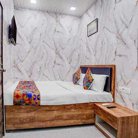 Hotel Fabhotel Comfort Zone 3*