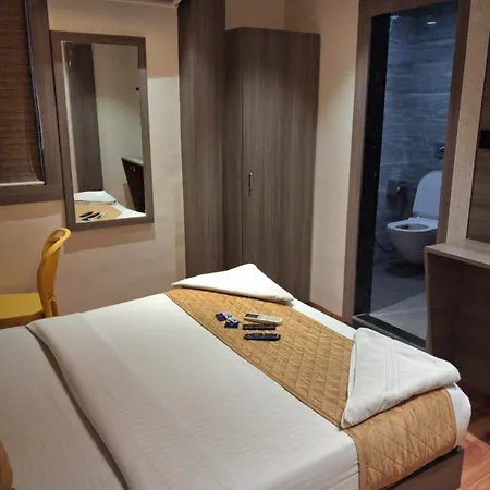 Imperial Near Crawford Market & Csmt Station 3* Mumbai