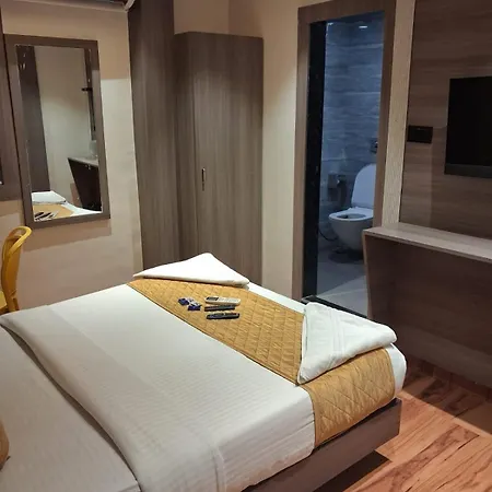 Hotel Imperial Near Crawford Market & Csmt Station