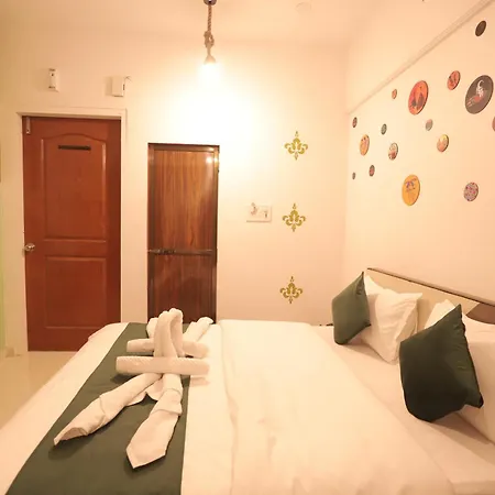 Dev Shelters Goregaon West Surya Bangalow Bed & Breakfast
